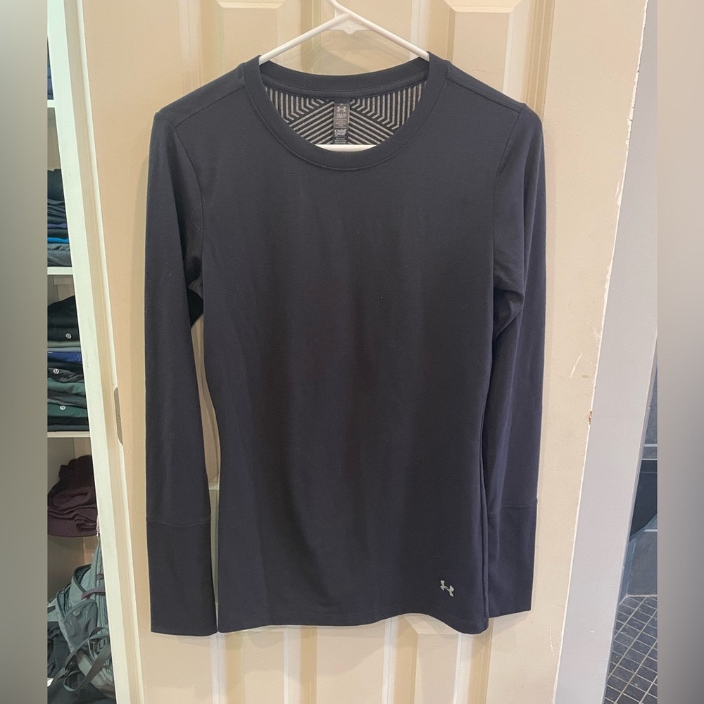 Black Under Armour Fitted Cold Gear.  Size Small